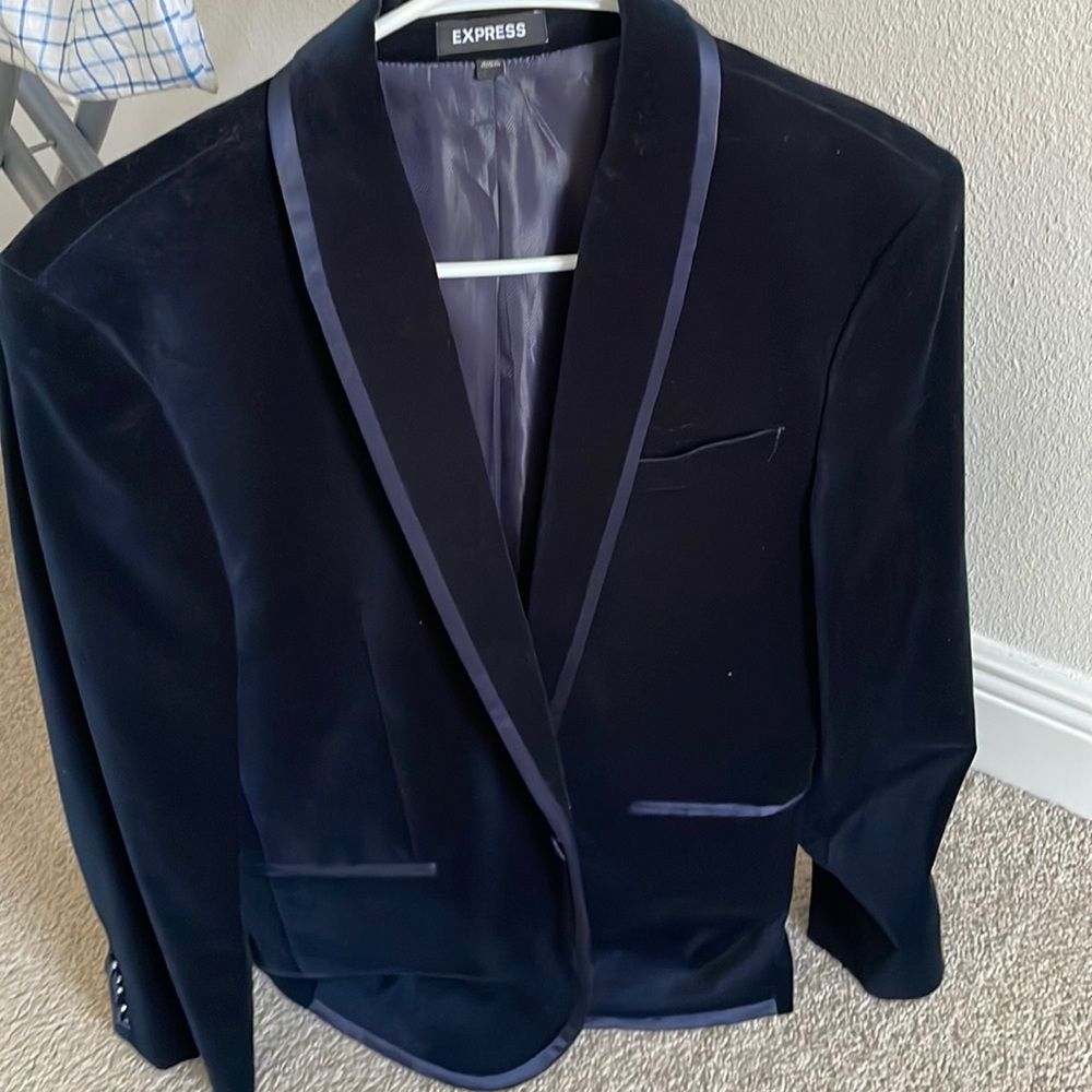 New no tags blue tux blazer